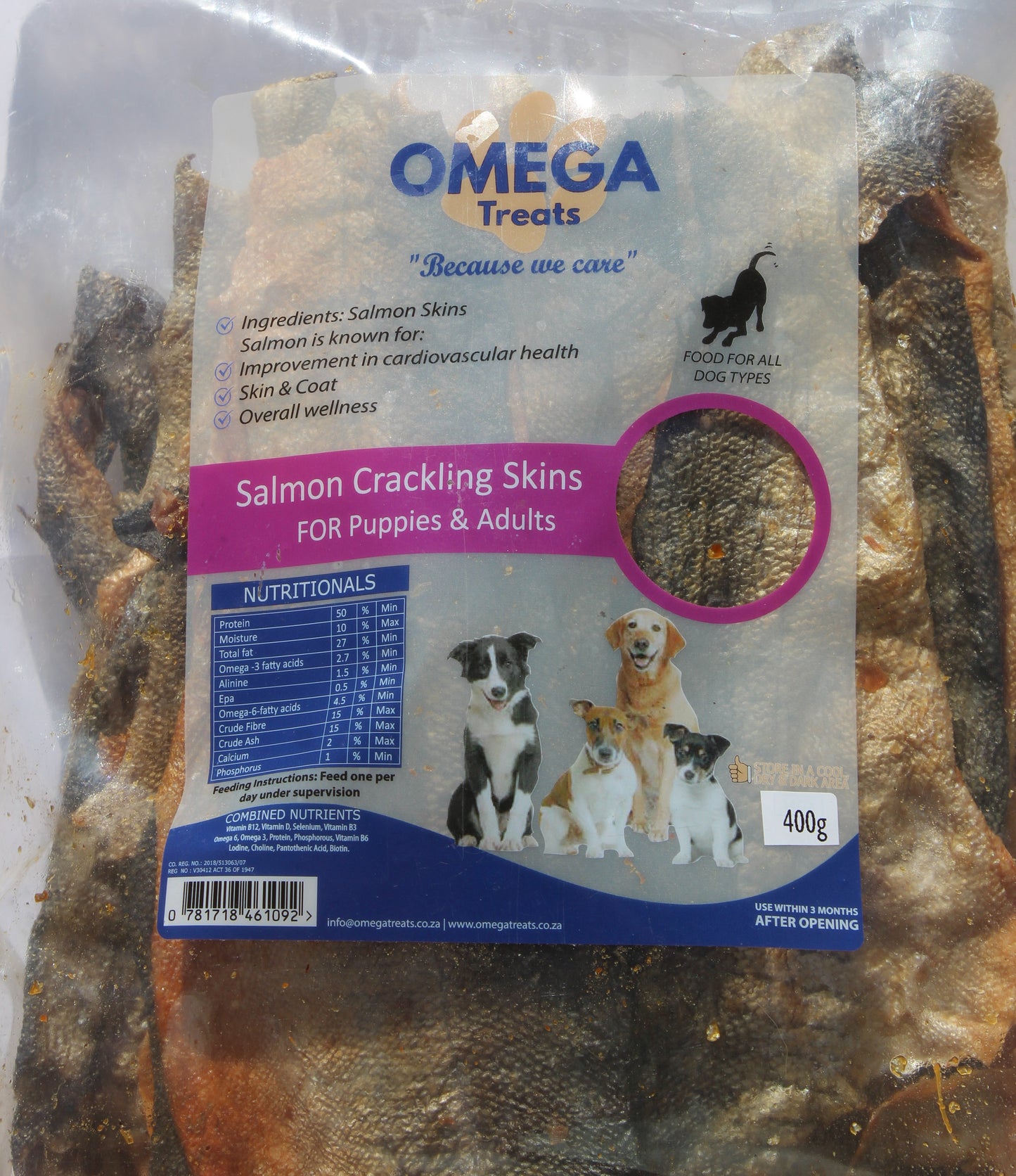 Salmon crackling skins for puppies and adults 400g